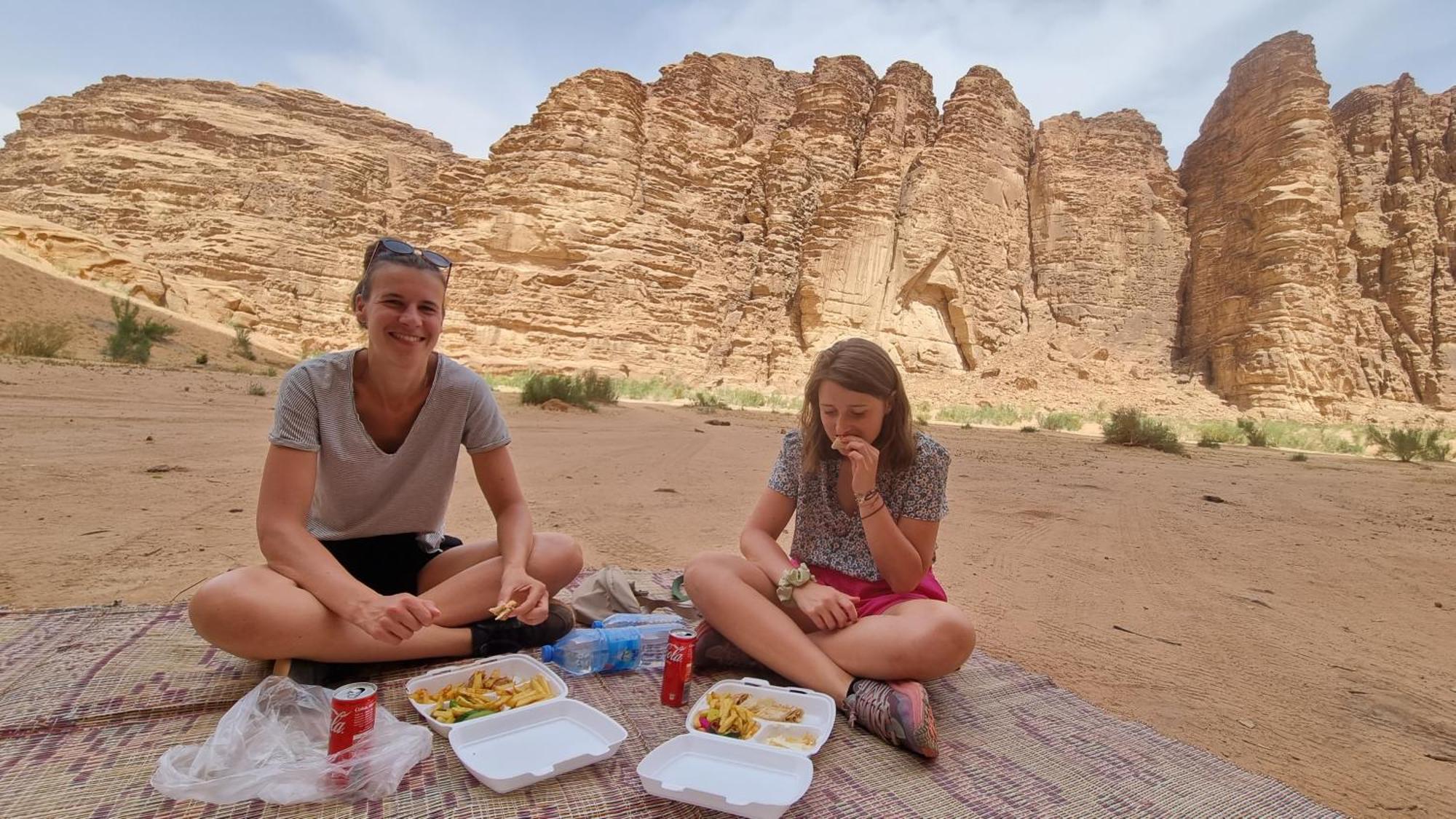 Desert Knights Camp Wadi Rum Exterior foto